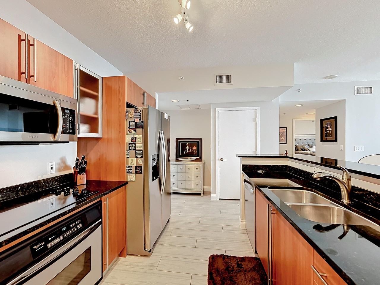 1551 N Flagler Dr #1212 - Photo 4 of 32