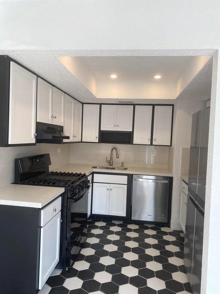 3031 E Missionwood Ln #C51 - Photo 3 of 14