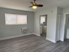 1150 W Blue Heron Blvd #5 - Photo 1 of 1