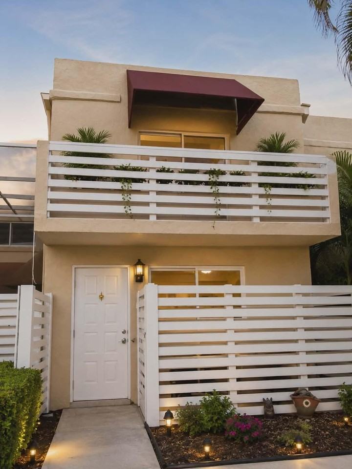 535 Nw 98th Ave - Photo 3 of 20
