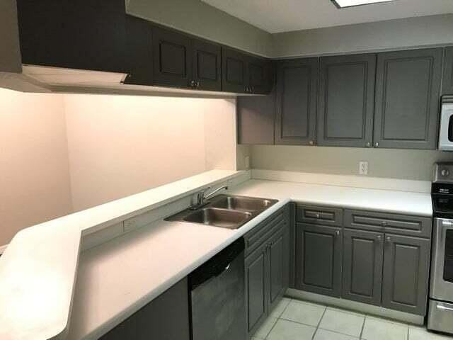 3023 Alcazar Pl #202 - Photo 3 of 12