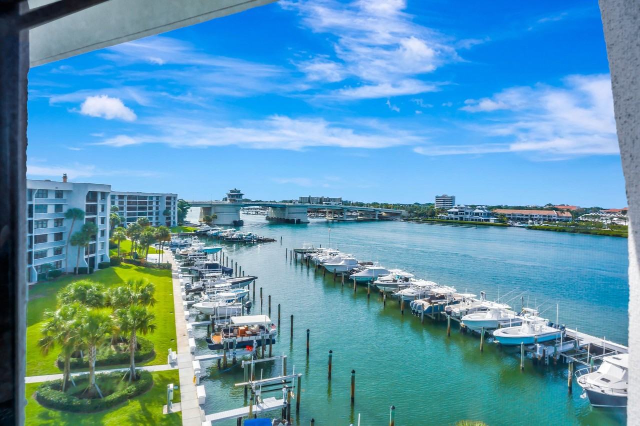 1648 Jupiter Cove Dr #608B - Photo 2 of 50