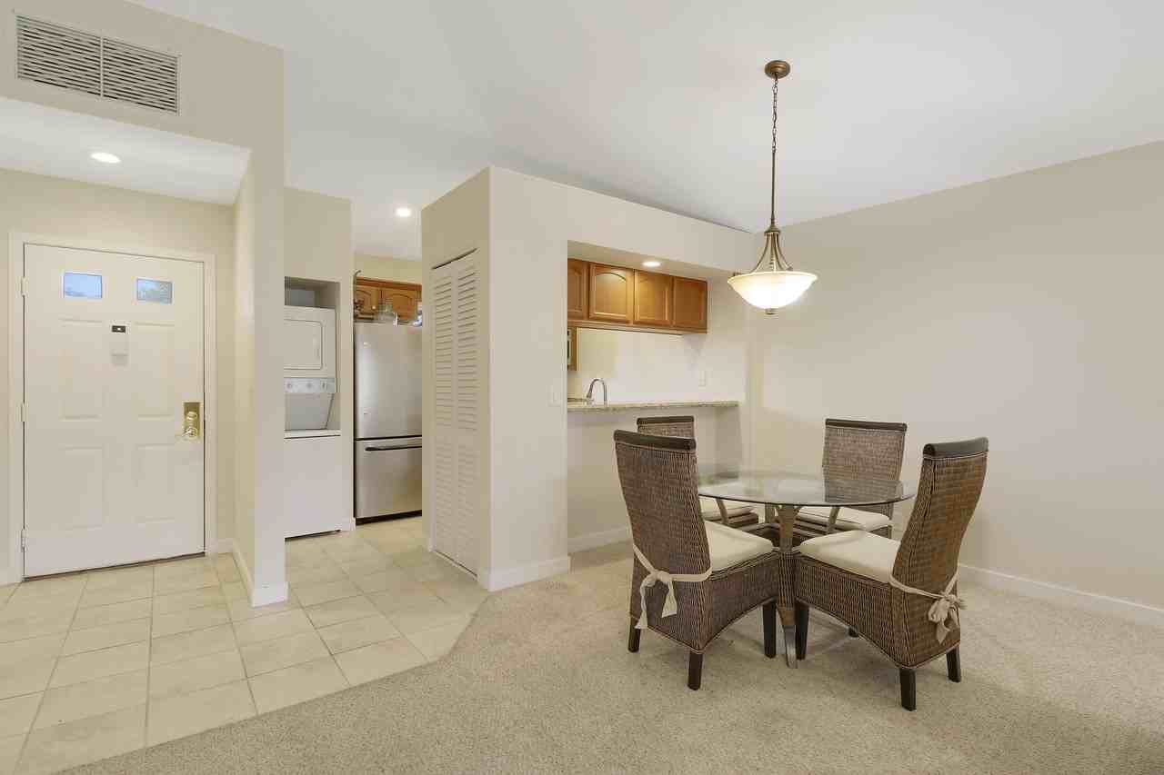 706 Club Dr - Photo 3 of 21