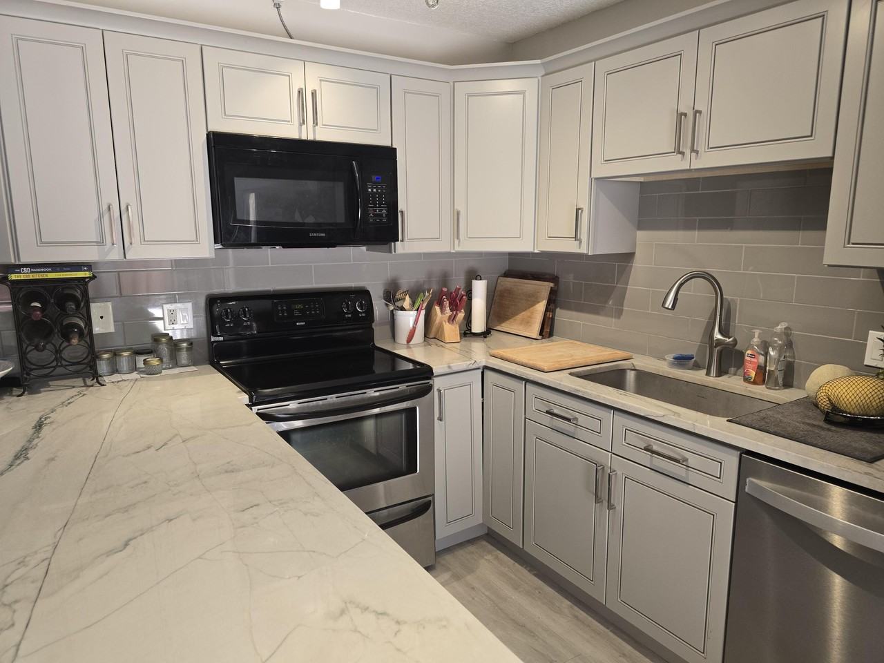 3006 San Clara Dr #10C - Photo 3 of 17