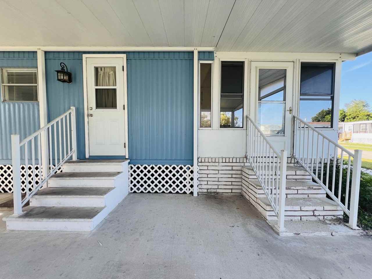4045 White Pine Dr - Photo 3 of 22
