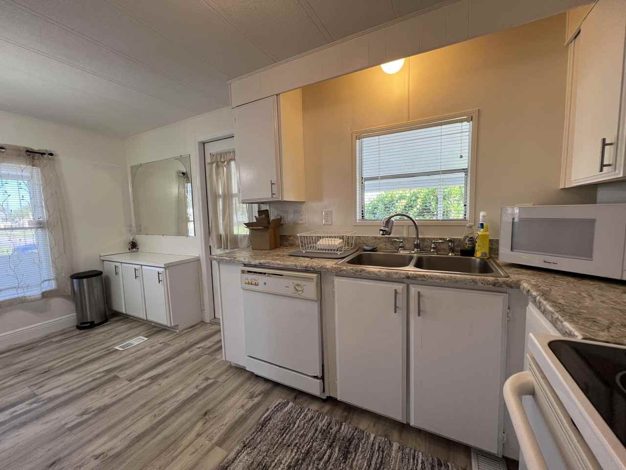 4045 White Pine Dr - Photo 7 of 22