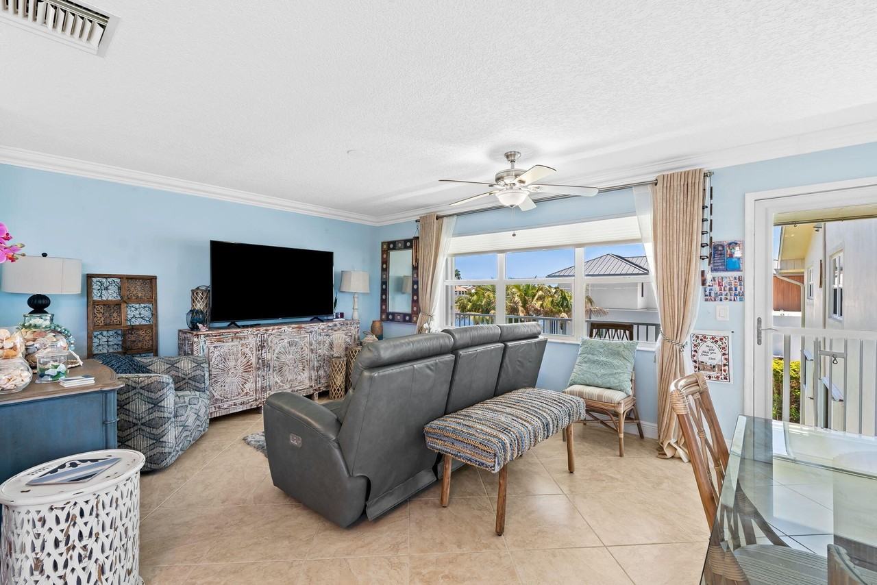 850 Horizons E #309 - Photo 3 of 23