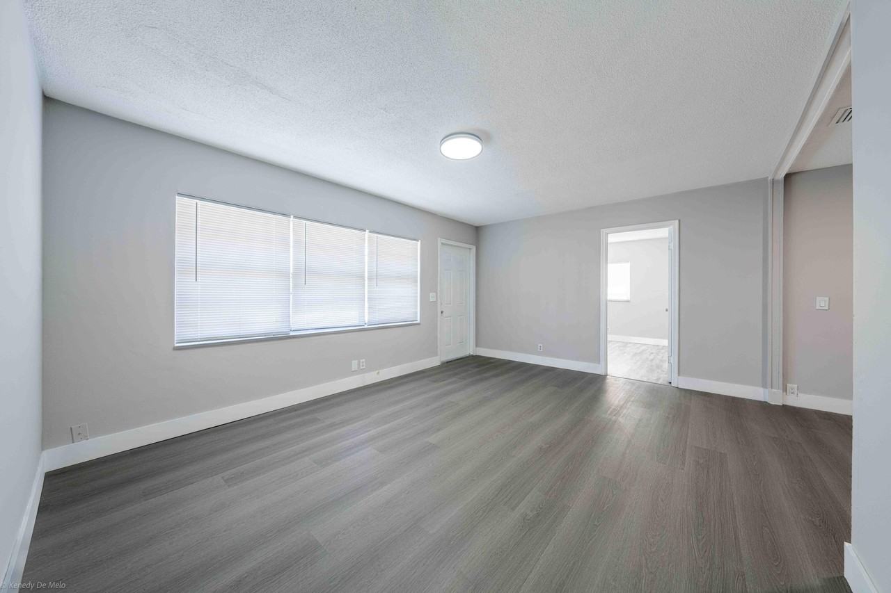510 Sw 13th Pl - Photo 6 of 27