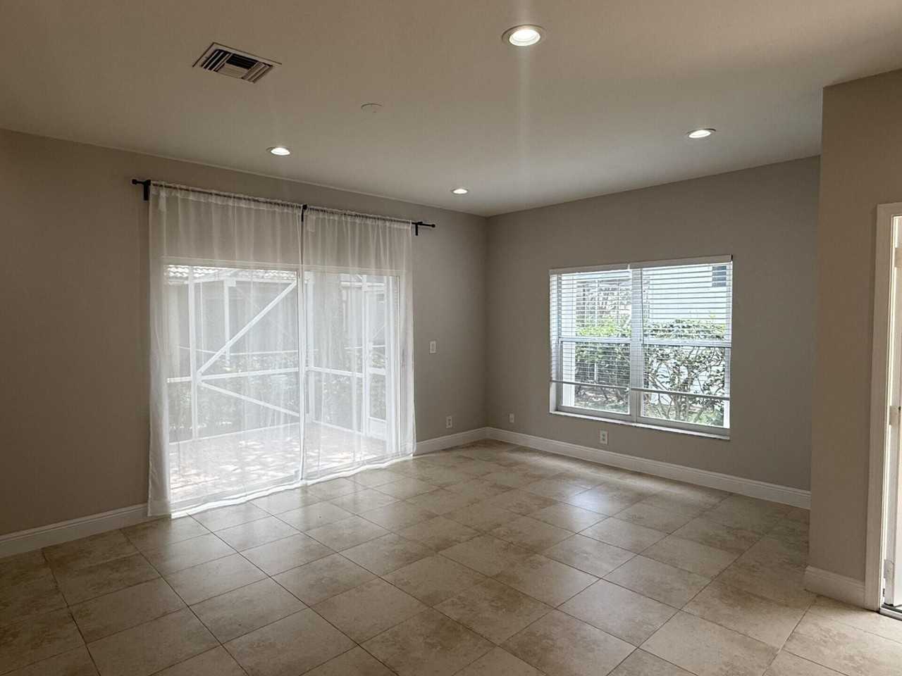 7218 Panache Way - Photo 4 of 24