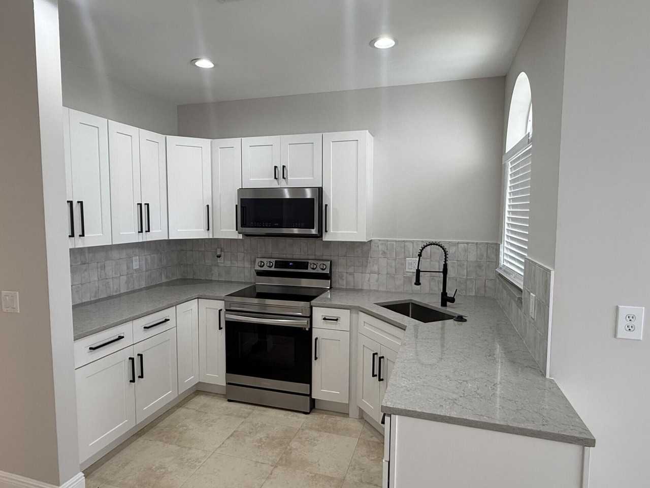 7218 Panache Way - Photo 6 of 24