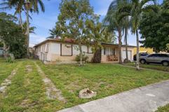 2130 Sw 67th Ave #A - Photo 1 of 1