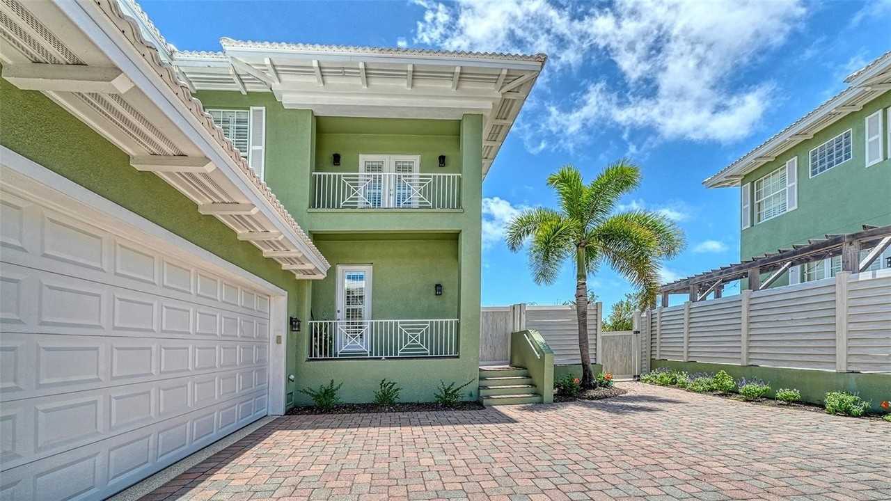 357 Tierra Mar Ln #5 - Photo 2 of 50