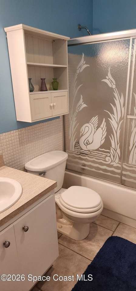 223 Columbia Dr #319 - Photo 3 of 17