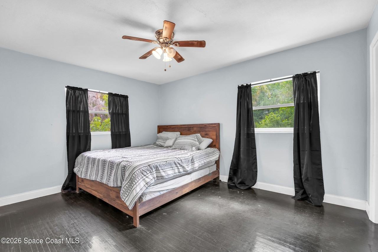 1306 S Lakemont Dr - Photo 5 of 36