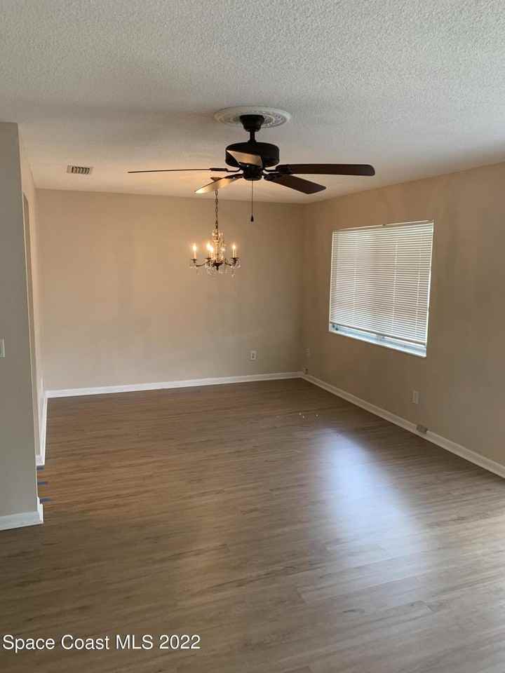 1003 Coronado Dr - Photo 4 of 12