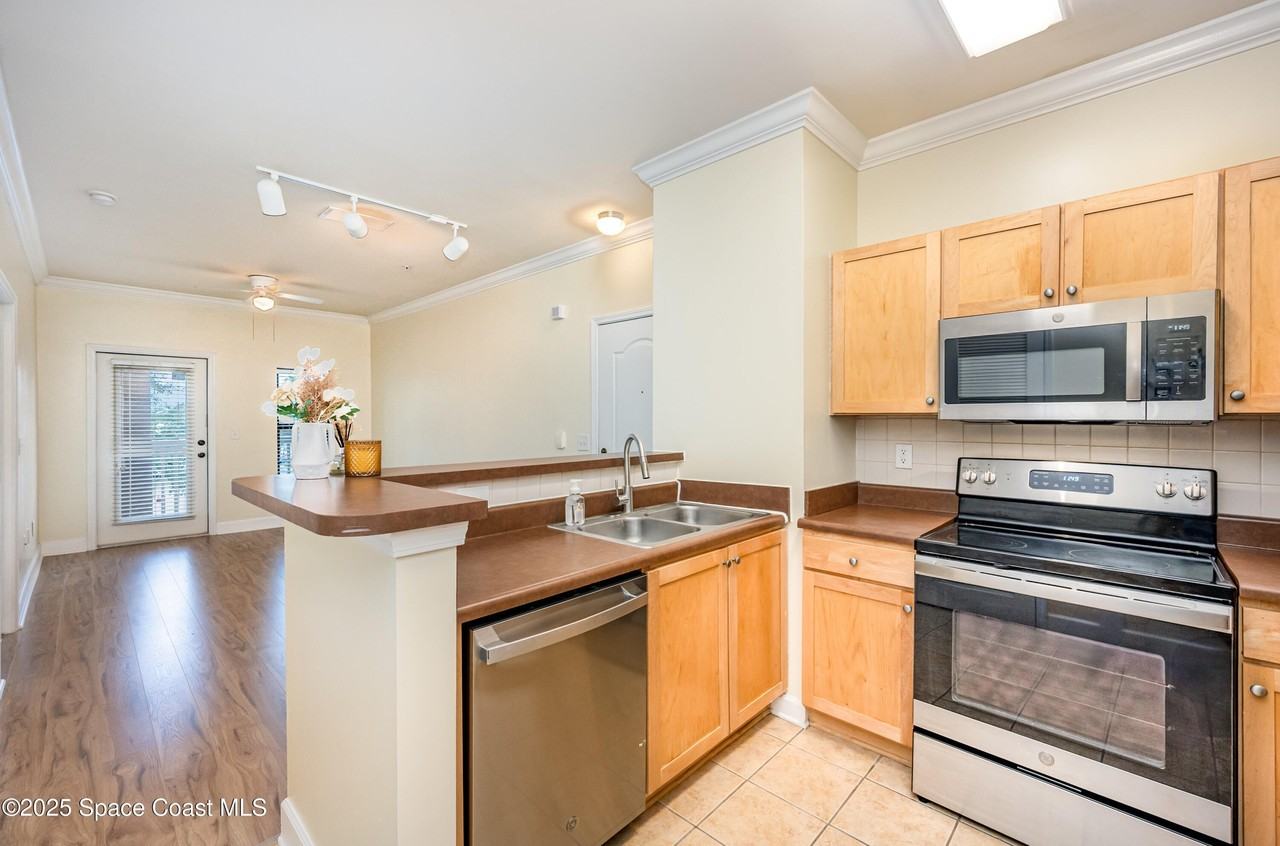 6470 Borasco Dr #2102 - Photo 6 of 50