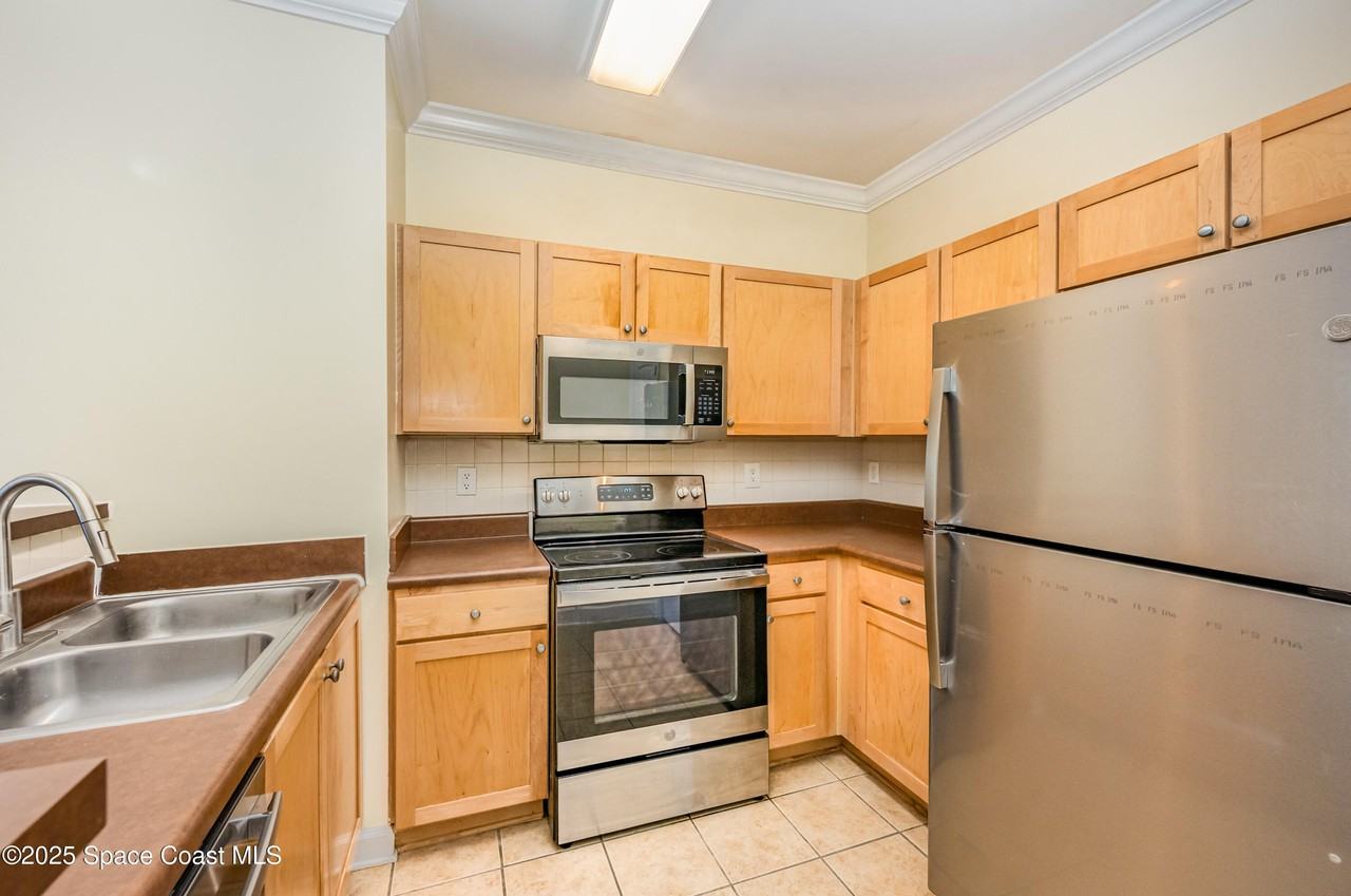 6470 Borasco Dr #2102 - Photo 7 of 50