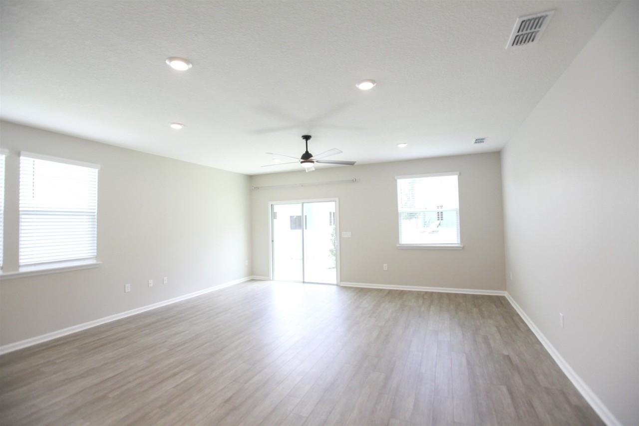 57 Mustard Hill Ct - Photo 7 of 35