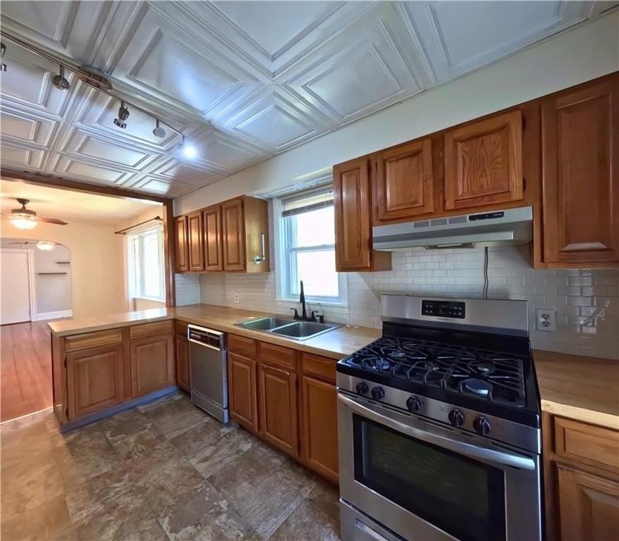 1005 Narragansett Blvd #1 - Photo 5 of 15