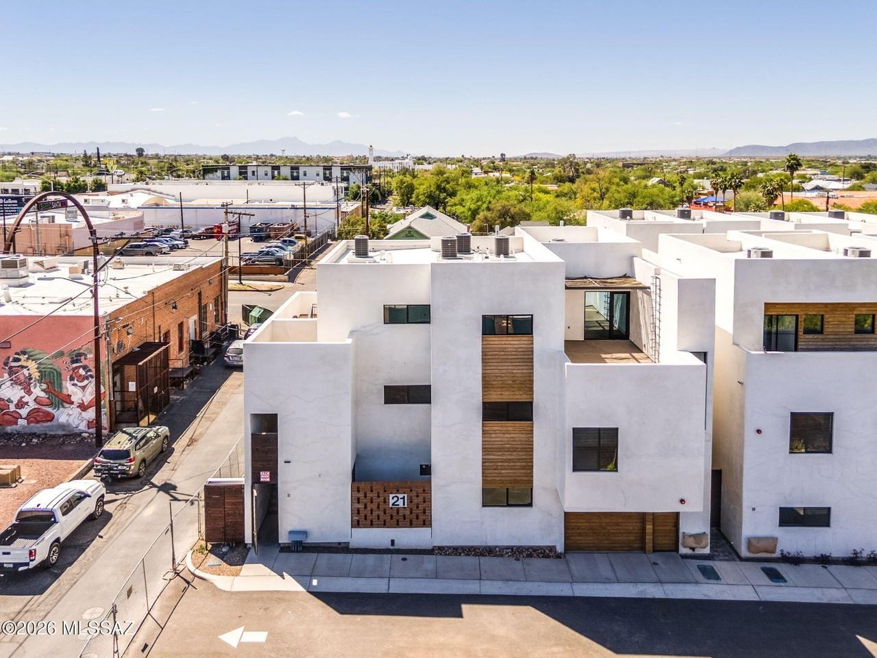 21 W Lalo Way #1-4 - Photo 3 of 47