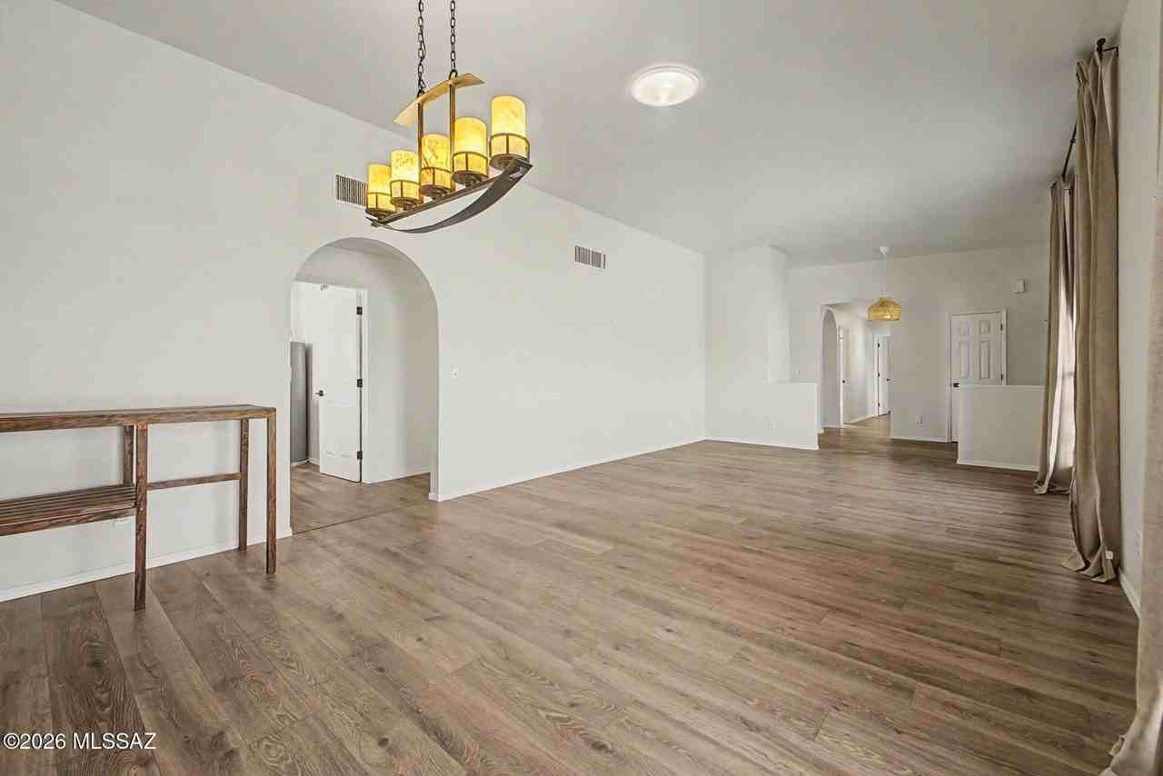 4650 N Paseo De Los Cerritos - Photo 7 of 35