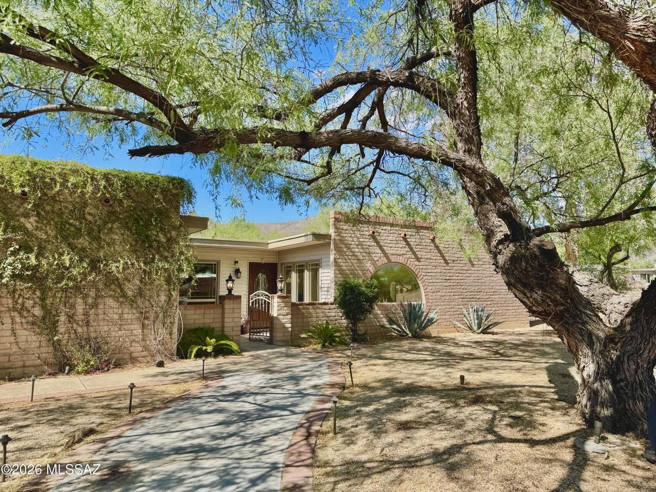 9431 E Walnut Tree Cir - Photo 4 of 44