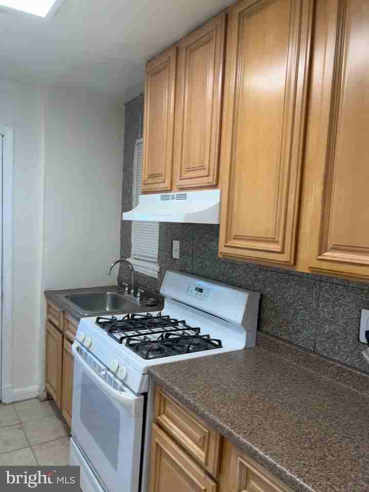 101 Galveston Pl Sw #4 - Photo 5 of 6