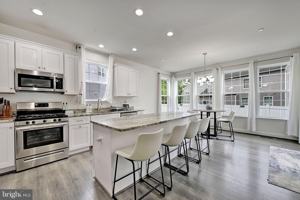 featured image of 1103 Grady Ct