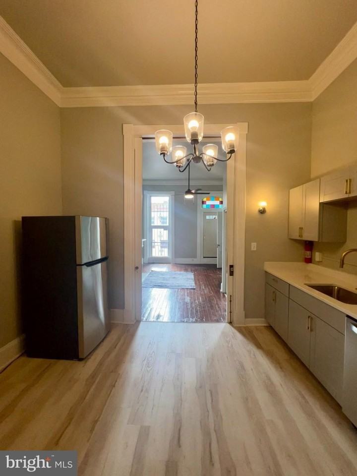 2108 Saint Paul St #1 - Photo 7 of 11
