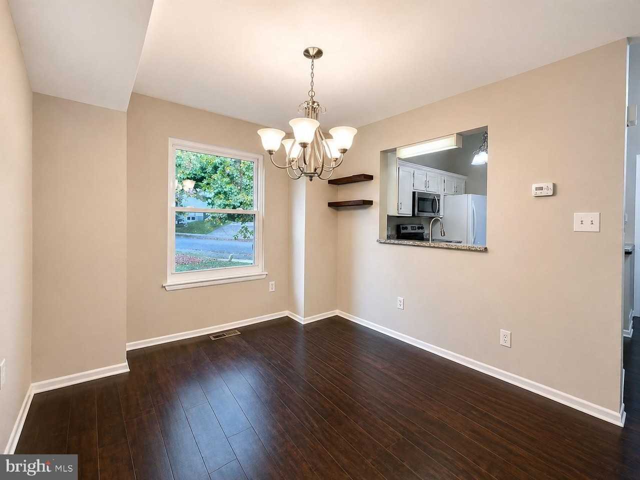 6450 Sewells Orchard Dr - Photo 7 of 33
