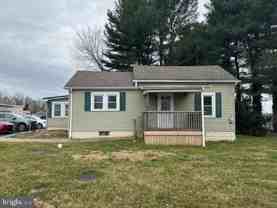 2185 E Wheat Rd #D - Photo 1 of 1