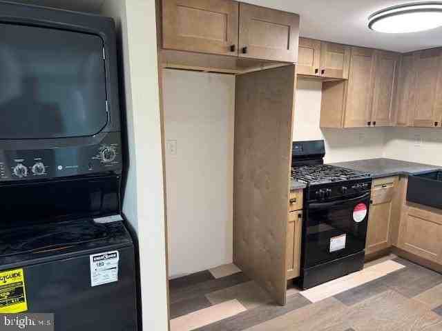2185 E Wheat Rd #D - Photo 7 of 25
