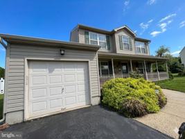 featured image of 108 Parkside Dr