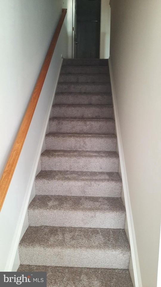 311 Antilles Ct - Photo 3 of 14