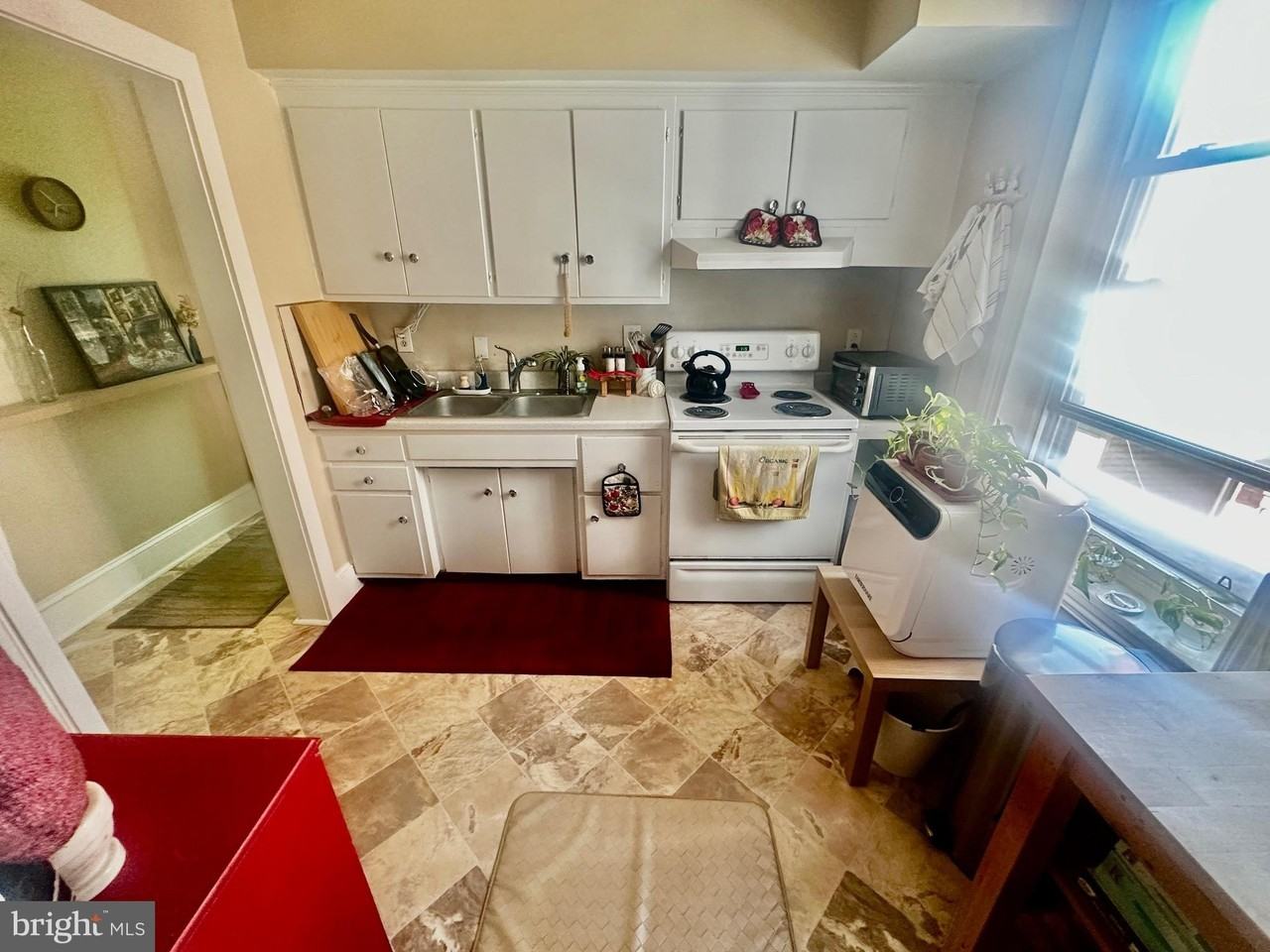 214 Gay St #2 - Photo 3 of 10