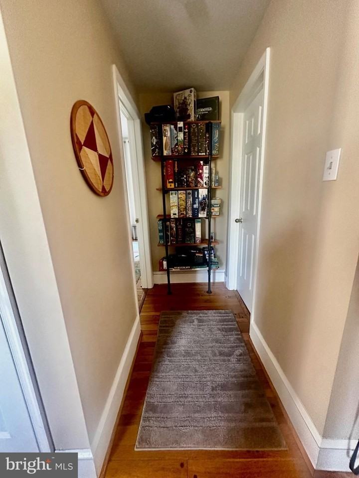 214 Gay St #2 - Photo 6 of 10