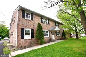 featured image of 456 N 2nd St #3