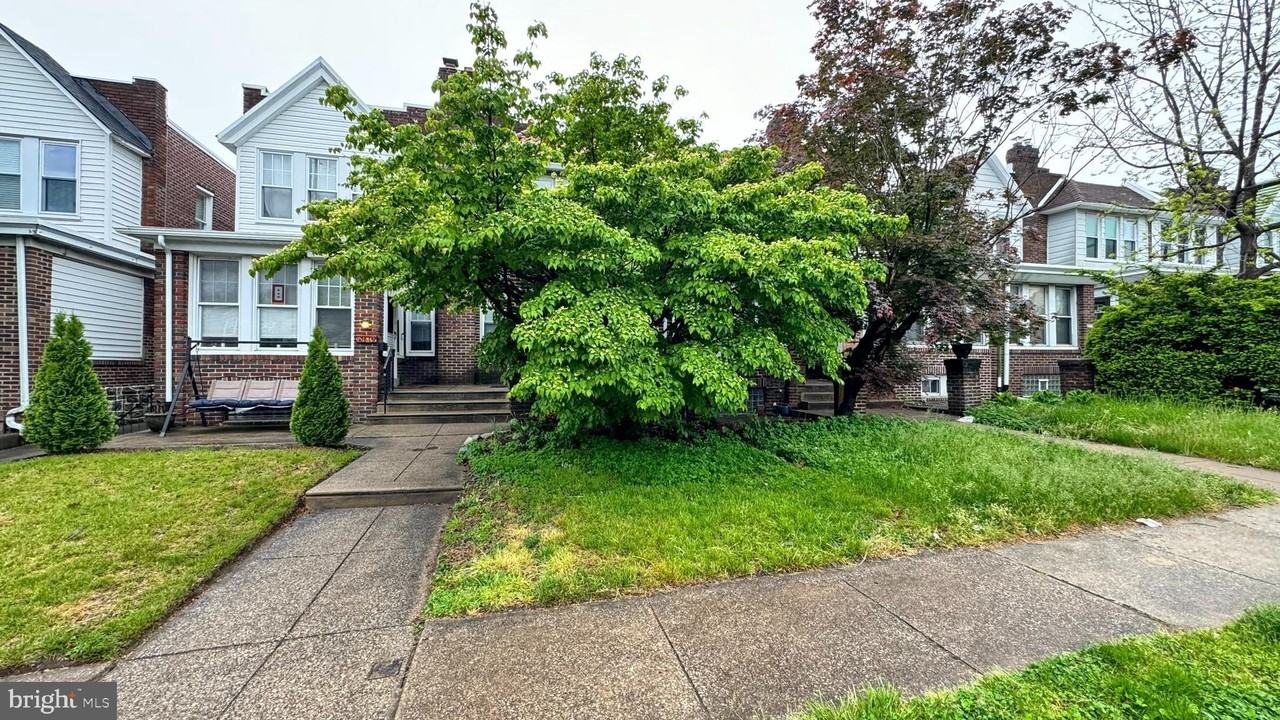 5874 Henry Ave - Photo 4 of 26
