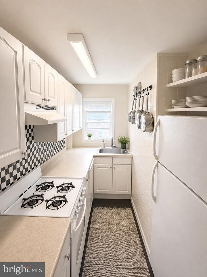557 N 16th St #3F - Photo 6 of 11
