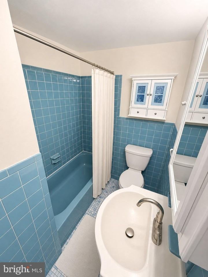 557 N 16th St #3F - Photo 7 of 11