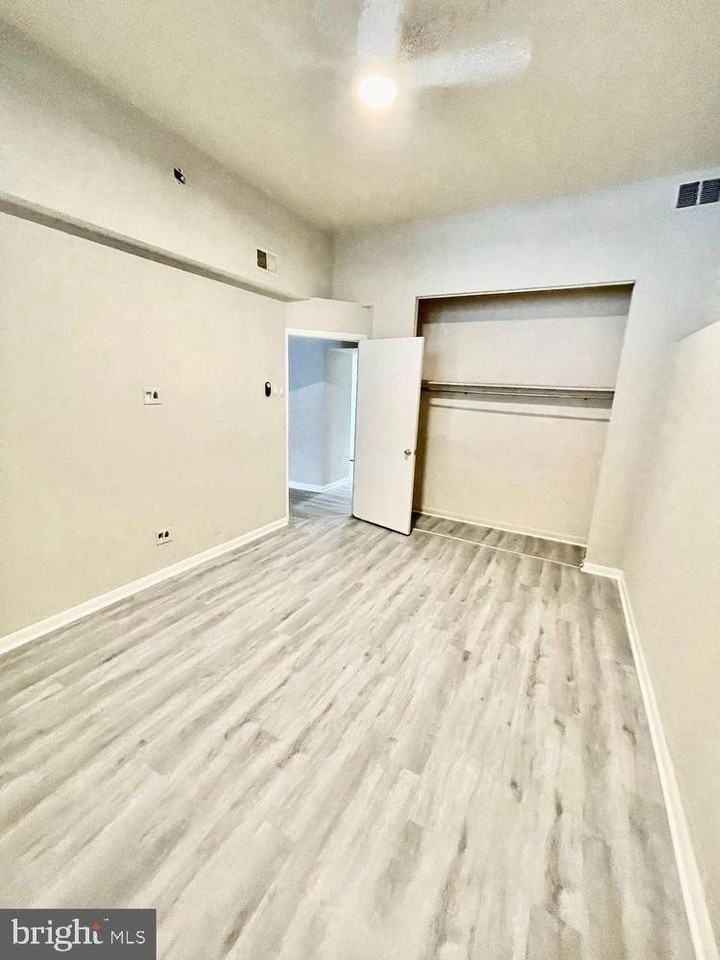 158 Fountain St #1 - Photo 4 of 15