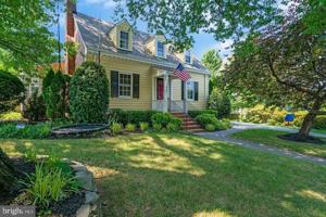 featured image of 4932 34th St N