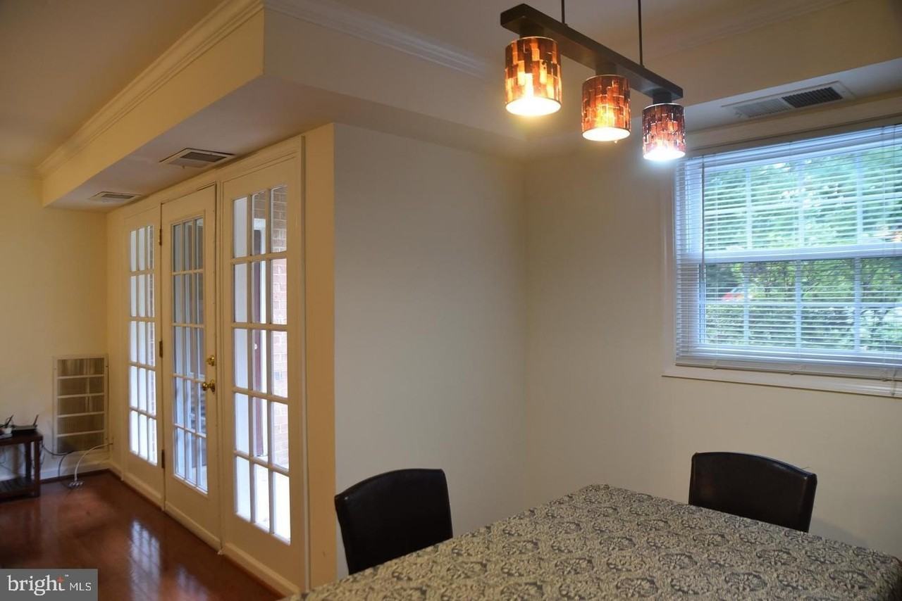 3814 Lyndhurst Dr #103 - Photo 2 of 4
