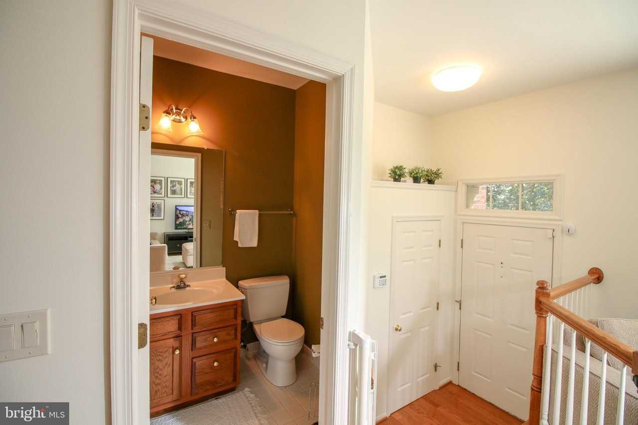 1392 Park Garden Ln - Photo 3 of 49