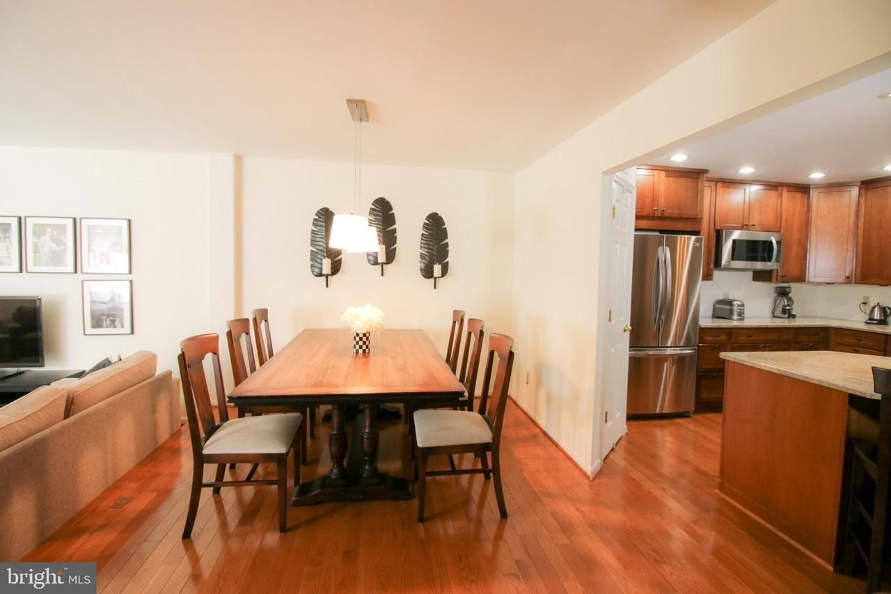 1392 Park Garden Ln - Photo 7 of 49