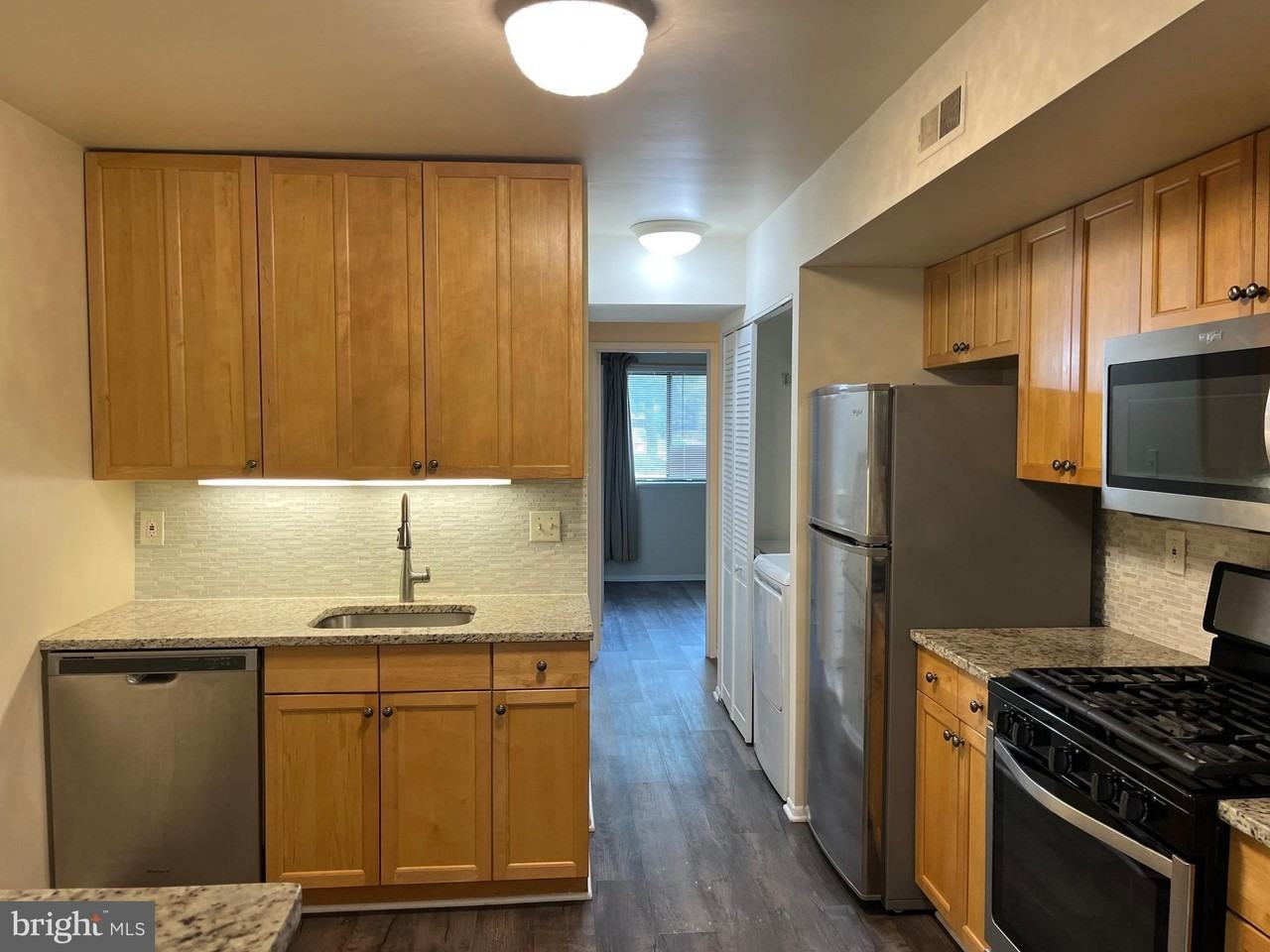2044 Royal Fern Ct #19-2A - Photo 6 of 22