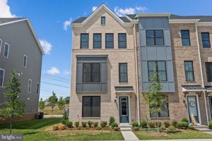 featured image of 42100 Picasso Sq