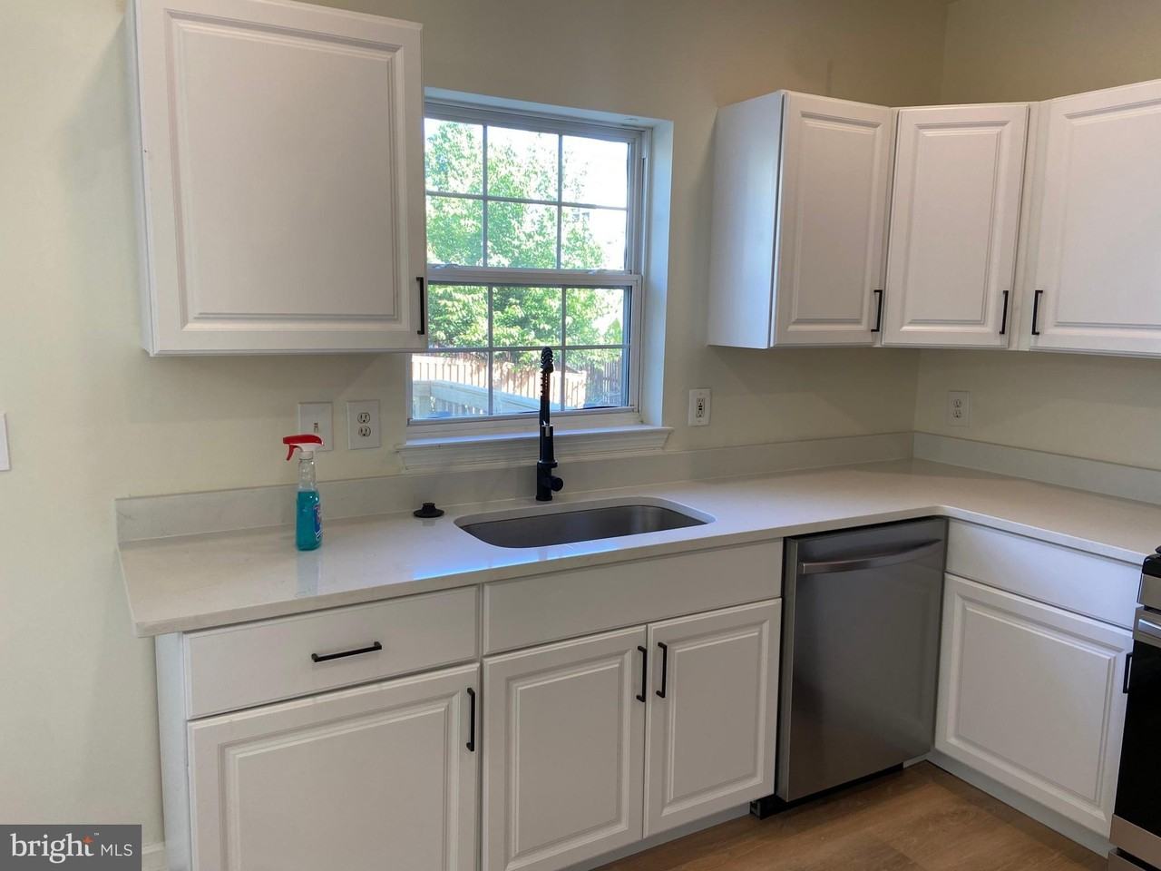 42888 Golf View Dr - Photo 3 of 46