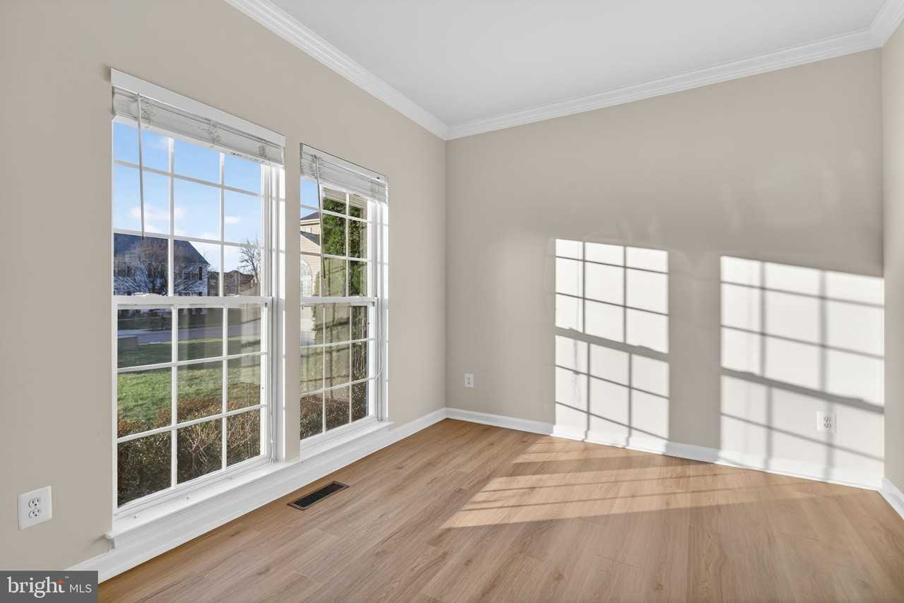 25278 Boldness Ct - Photo 5 of 50