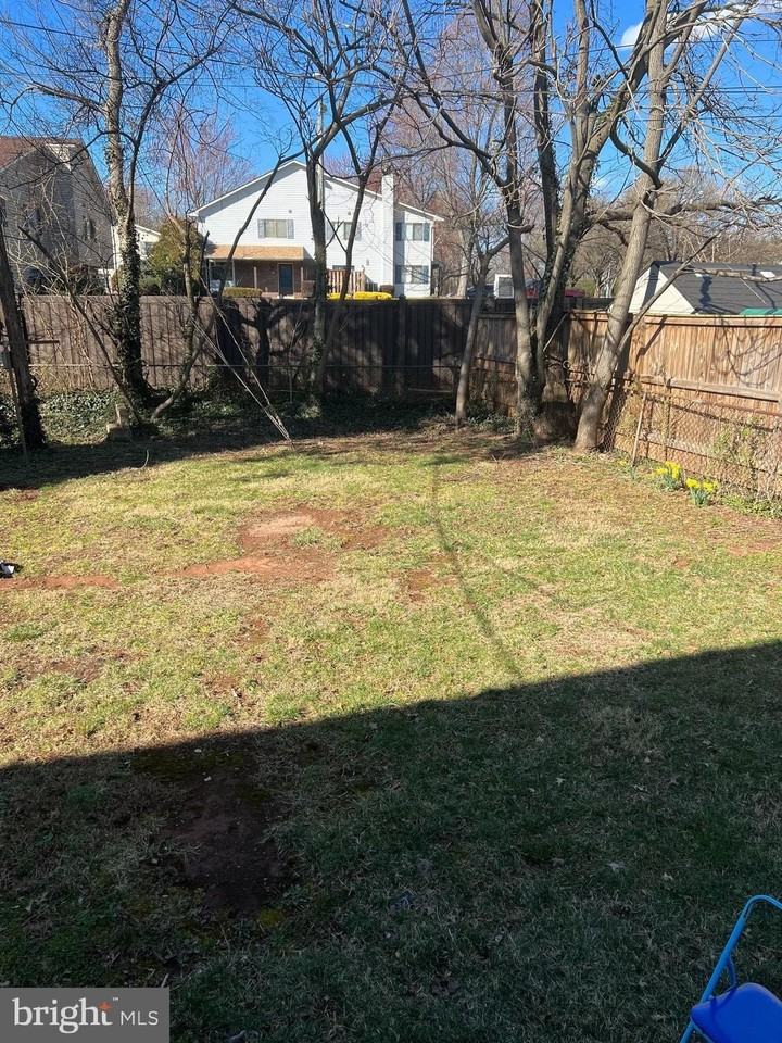 9000 Merrimack Dr - Photo 3 of 11